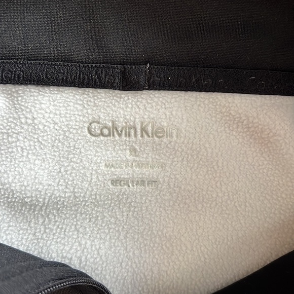CalvinKlein Mens Thrml 1/4 Zip Up Size XL - Picture 6 of 8